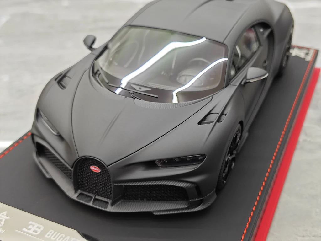BBA Bugatti 2022 Chiron Profilee Matte Black 1:18 – keräilyresimallihartsi