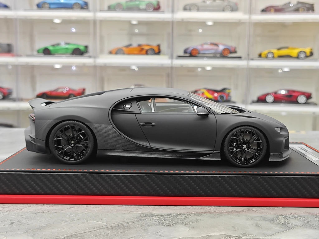 BBA Bugatti 2022 Chiron Profilee Matte Black 1:18 – keräilyresimallihartsi