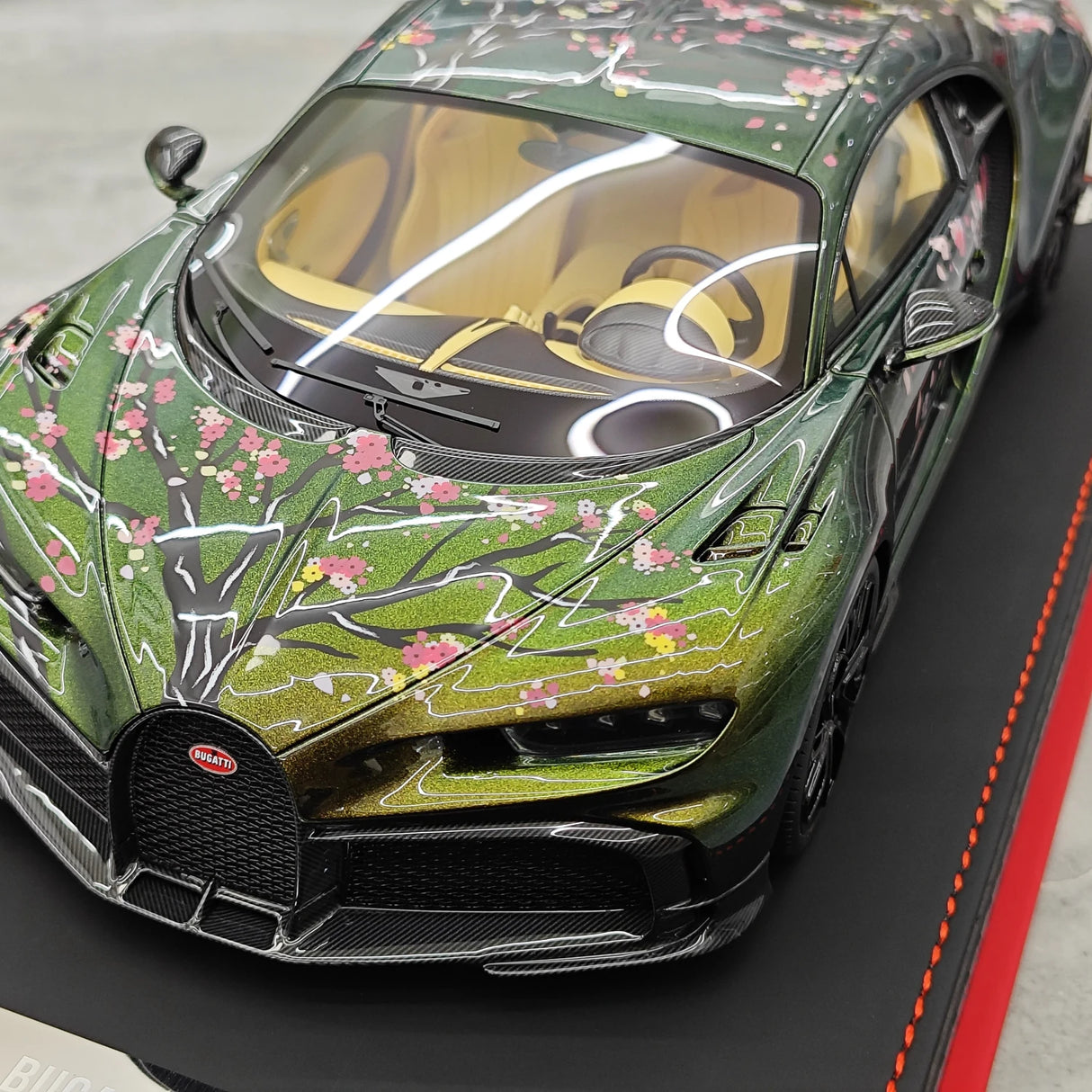 BBA Bugatti 2022 Chiron Profilee Sakura Gradient Green 1:18 – Keräilyhartsimallihartsi