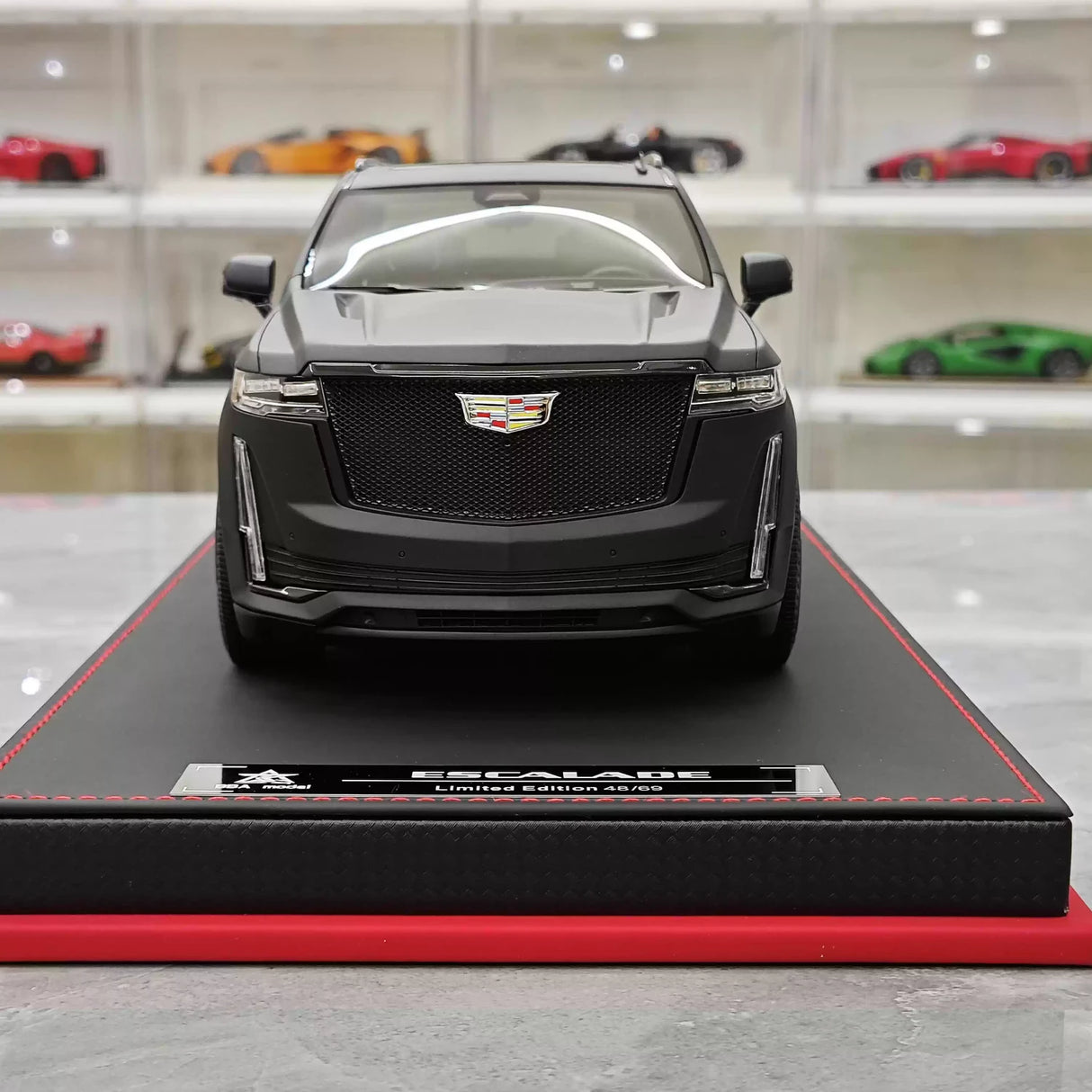 BBA Cadillac 2021 Escalade Black 1:18 – kolekcjonerski model żywicy
