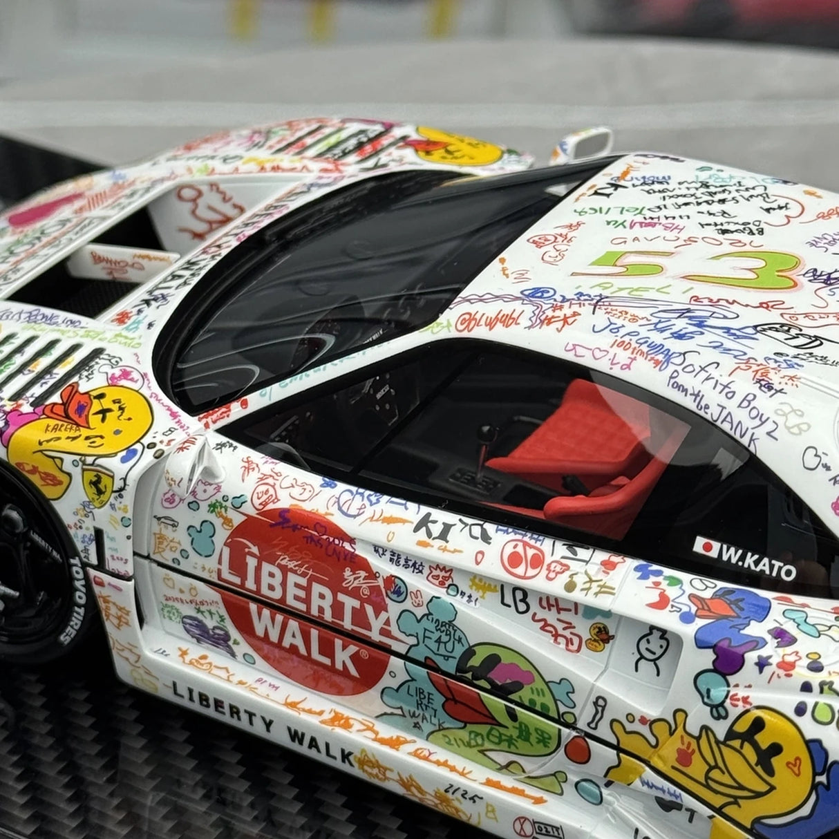 BBA Ferrari 1987 F40 LBWK Signature Edition Graffiti Livery 1:18 – Resina da collezione per modelli in resina