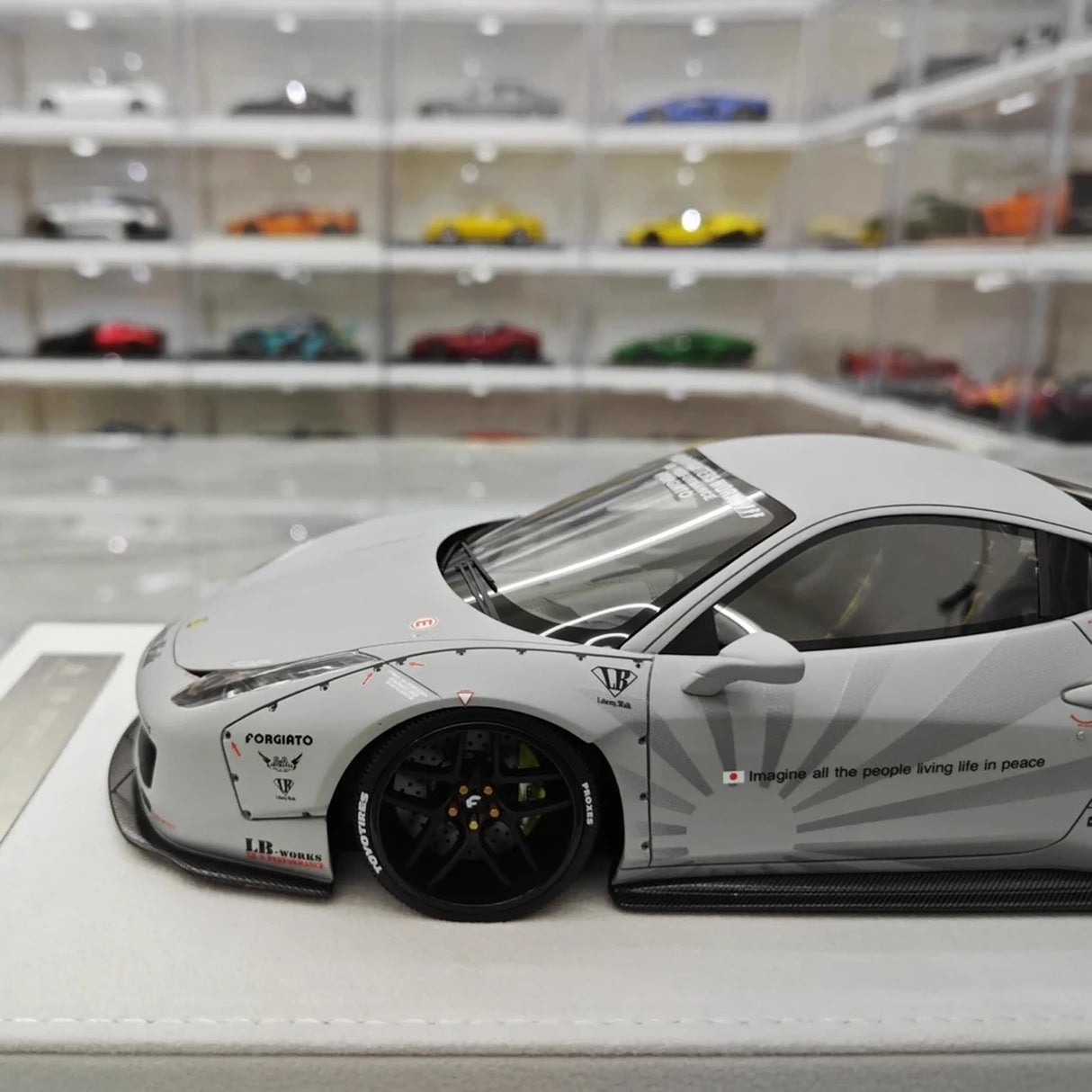 BBA Ferrari 2009 458 Italia LBWK Gray 1:18 – Collectible Resin Model Resin