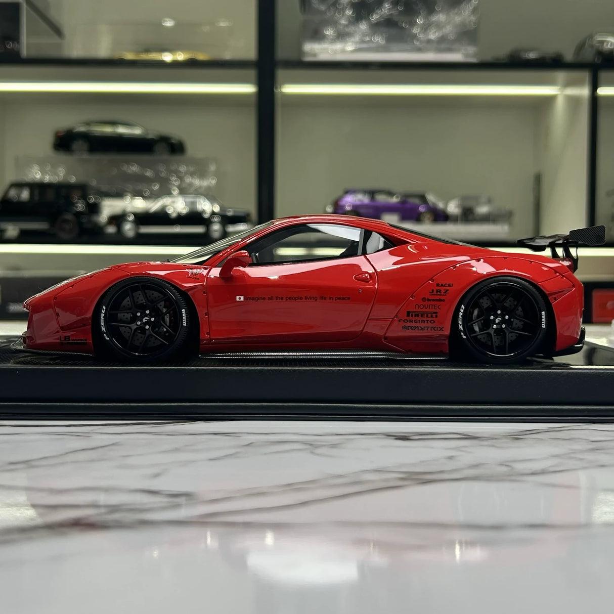BBA Ferrari 2011 458 إيطاليا GT 1.0 LBWK خط أحمر أسود 1:18 – راتنج نموذجي قابل للجمع