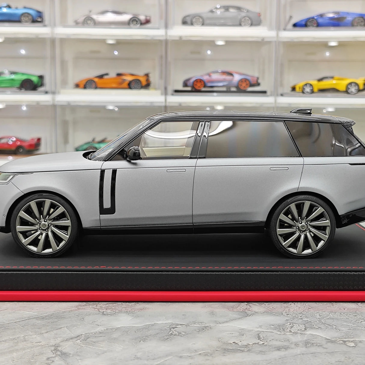 BBA Land Rover 2018 Range Rover Autobiografia LWB Gray 1:18 – Collezionabile Resina Modello di Resina