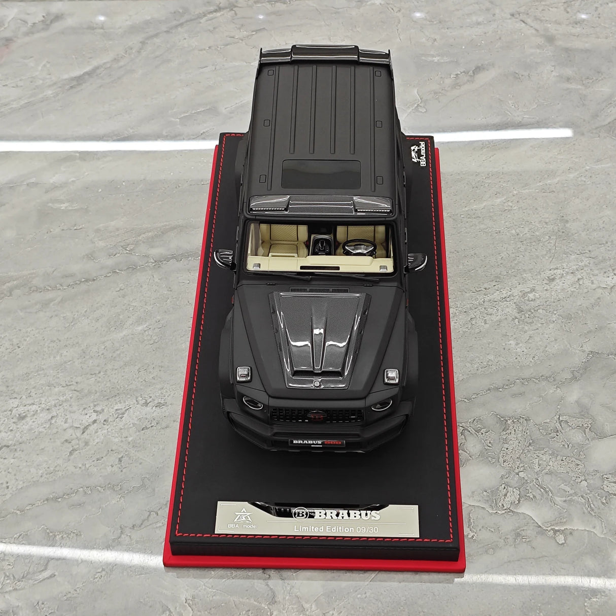 BBA Mercedes-Brabus 2025 G800 Noir mat 1:18 – Résine de modèle en résine de collection