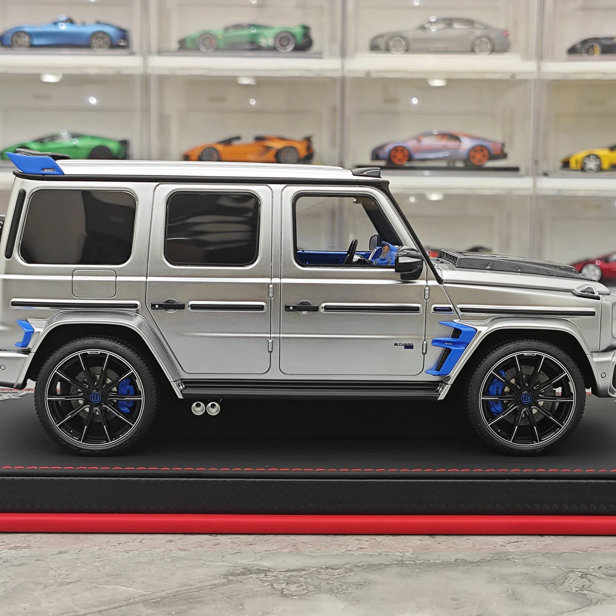 BBA Mercedes-Brabus 2025 G800 Tungsten Silver 1:18 – Résine modèle en résine de collection