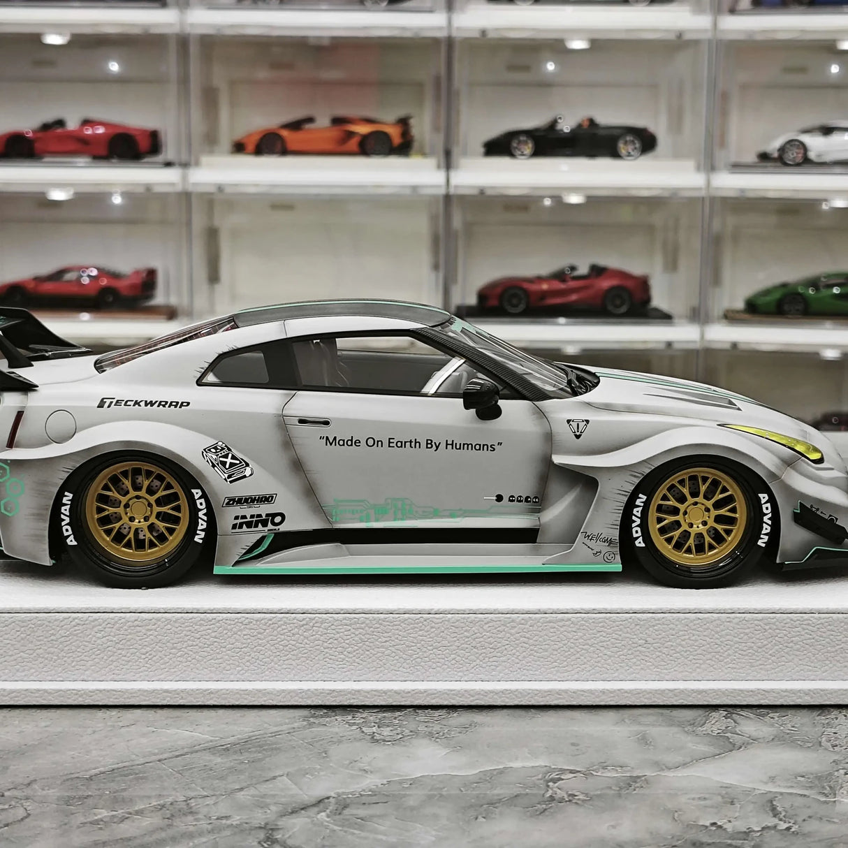 BBA Nissan 2024 GT-R R35 35GT-RR Gray 1:18 – Resina da collezione per modelli in resina