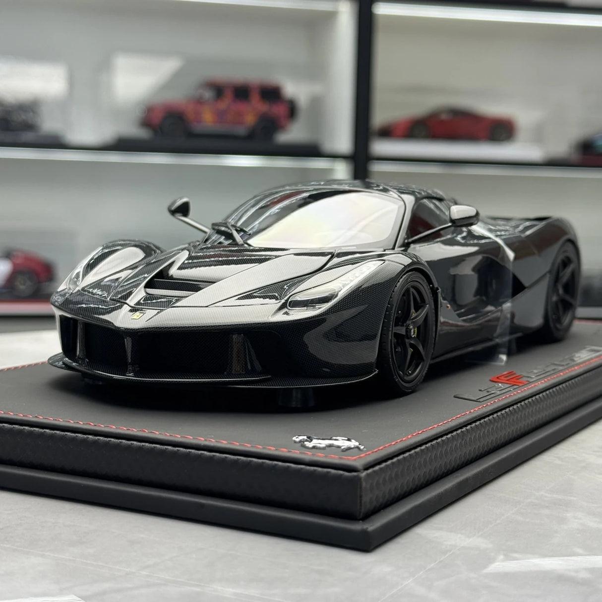 BBR Ferrari 2013 LaFerrari Carbon Black 1:18 – Modello da collezione pressofuso