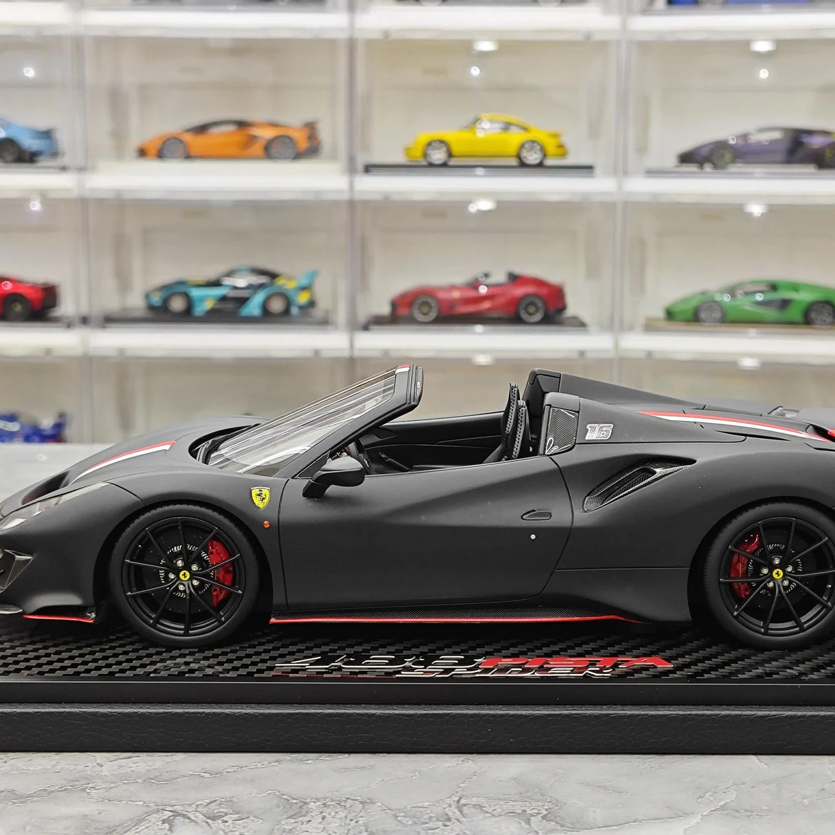 BBR Ferrari 2018 488 Pista Spider Nero Daytona 1:18 – Resina modello in resina collezionabile