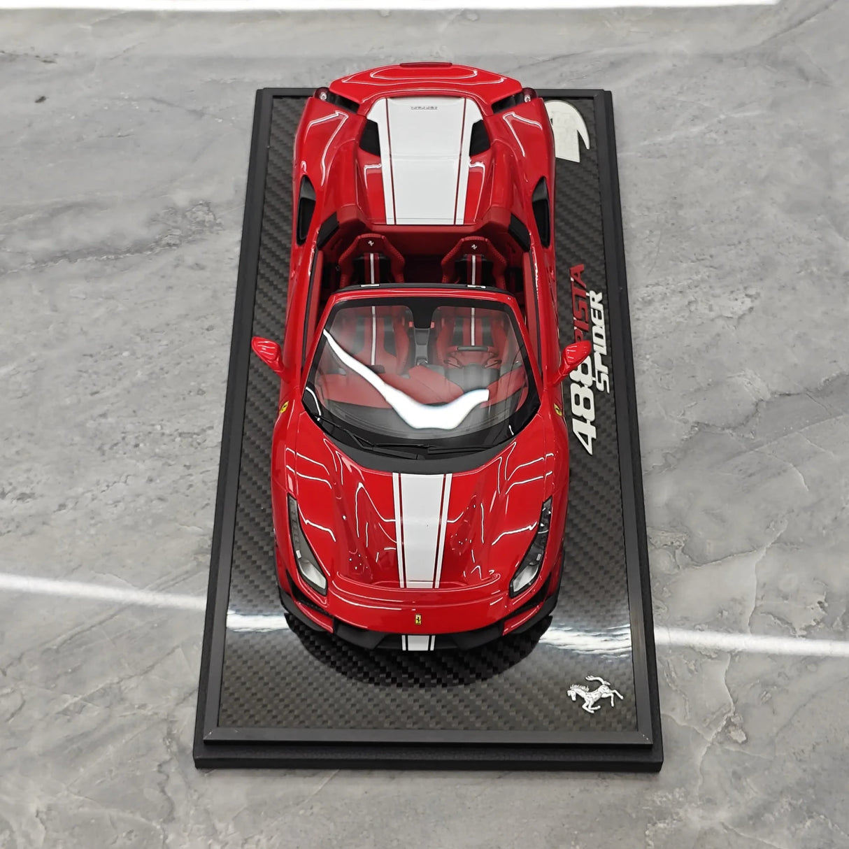 BBR Ferrari 2018 488 Pista Spider Rosso Corsa White Livery 1:18 – Modello in resina collezionabile