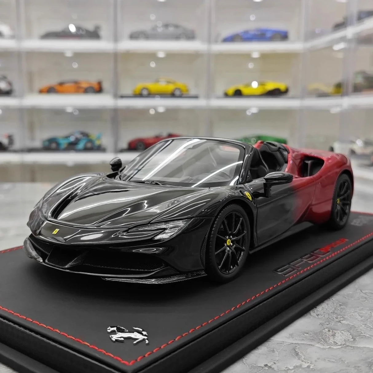BBR Ferrari 2020 SF90 Spider Black Red Gradient 1:18 – kolekcjonerska żywica modelowa żywica