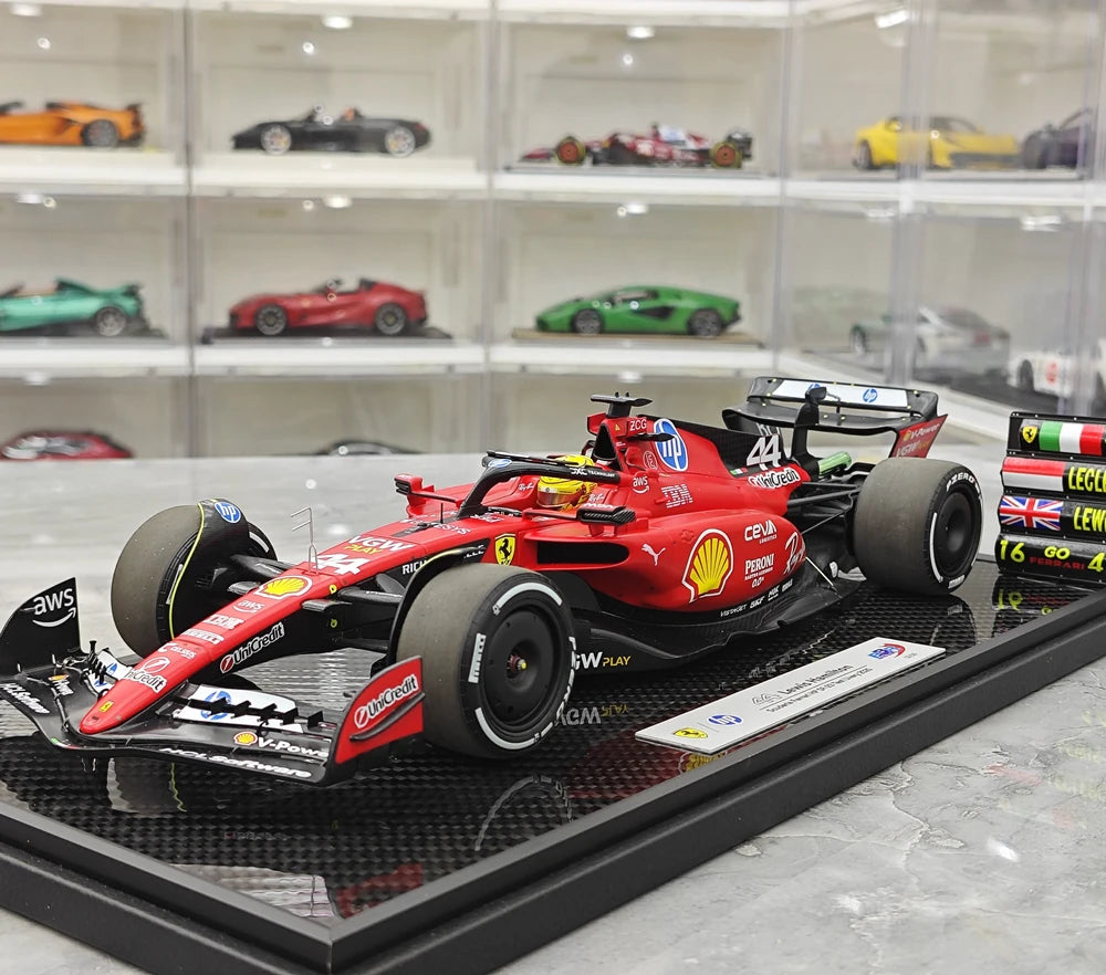 1:18 Ferrari 2025 SF-23 #44 Fiorano Test Modellauto by BBR - view 3