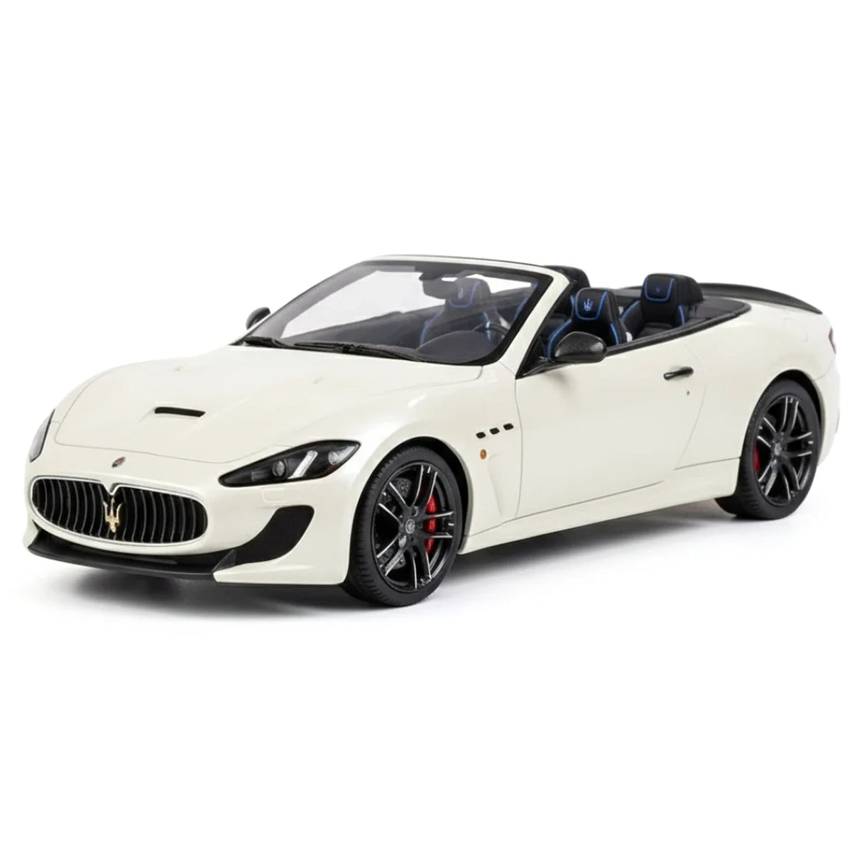 BBR Maserati 2011 GranTurismo MC Cabriolet White 1:18 – kolekcjonerska żywica modelowa żywica