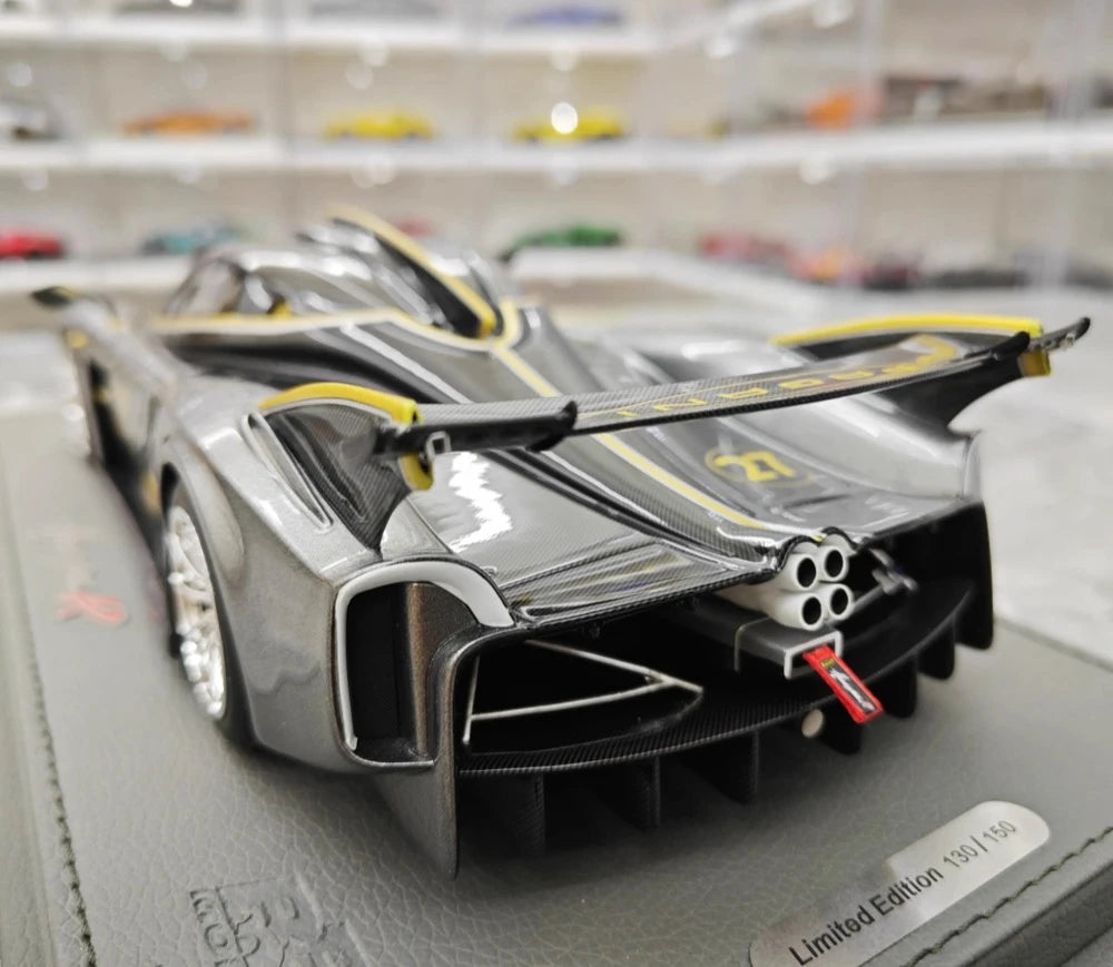 Pagani 2021 Huayra R #27 Harmaa 1:18 hartsi keräilymalli BBR - näytä 5