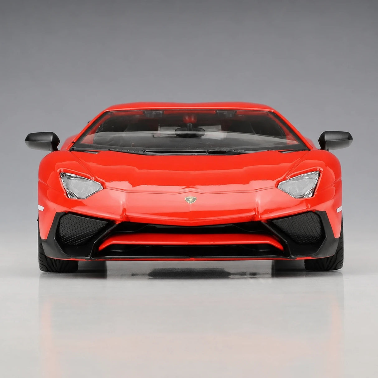Bburago Lamborghini 2016 Aventador LP750-4 SV Red 1:24 – model wyświetlacza odlewany