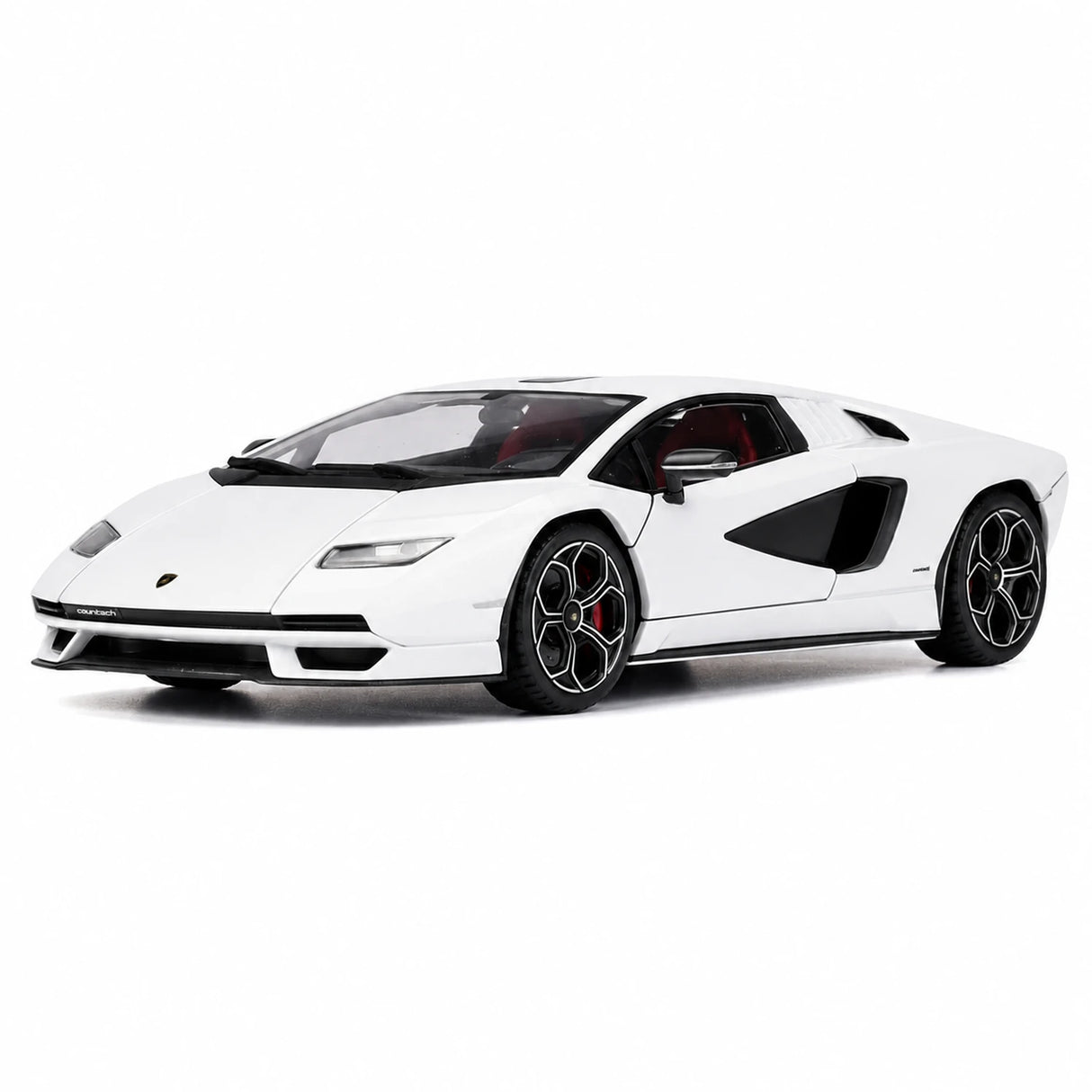 Bburago Lamborghini 2022 Countach LPI800-4 White 1:24 – Diecast Display Model Die-Cast