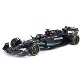 1:24 Mercedes-AMG 2023 W14 E Performance #63 George Russell F1 model car by Bburago - view 3