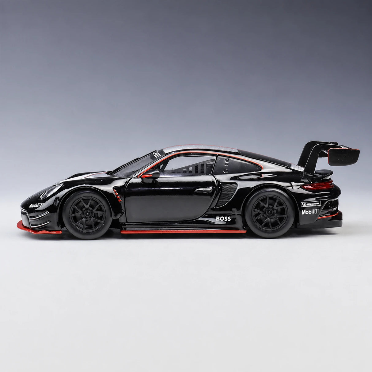 Bburago Porsche 2018 911 992 GT3 R 1:24 – Model wyświetlacza odlewany z odlewu