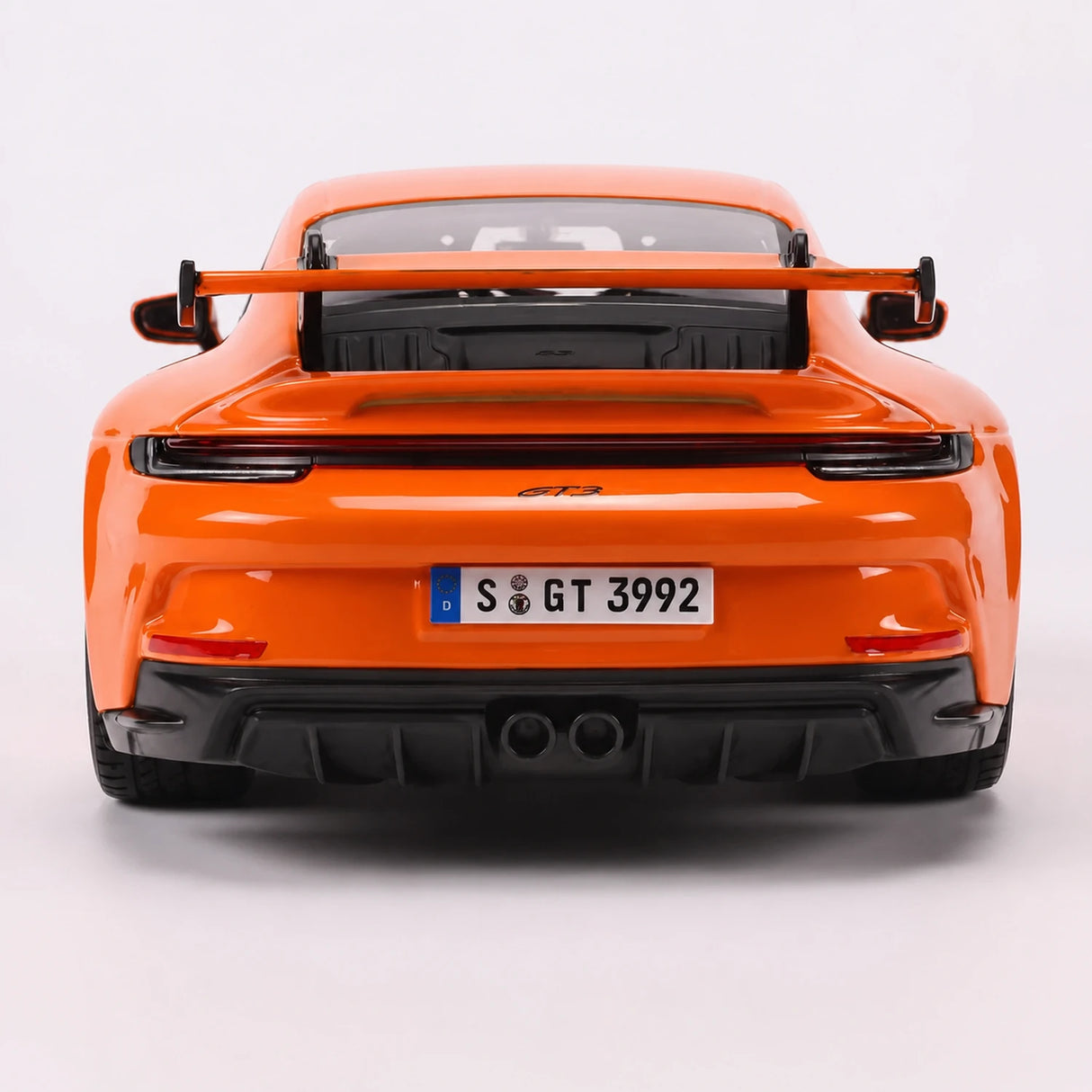 Bburago Porsche 2021 911 GT3 Orange 1:24 – model z odlewem odlewanym