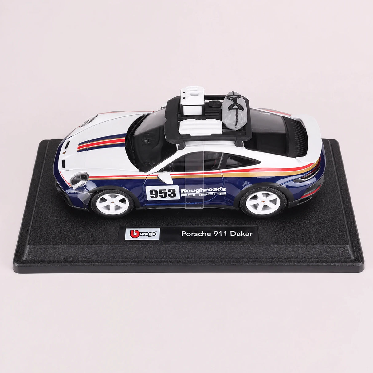Bburago Porsche 2023 911 Dakar 1:24 – Model wyświetlacza odlewany z odlewu