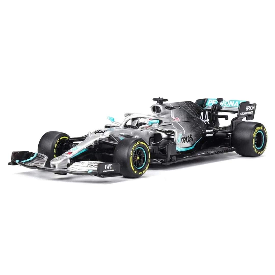 1:43 Mercedes-AMG 2019 W10 EQ Power+ #44 Lewis Hamilton F1 model car by Bburago - view 5