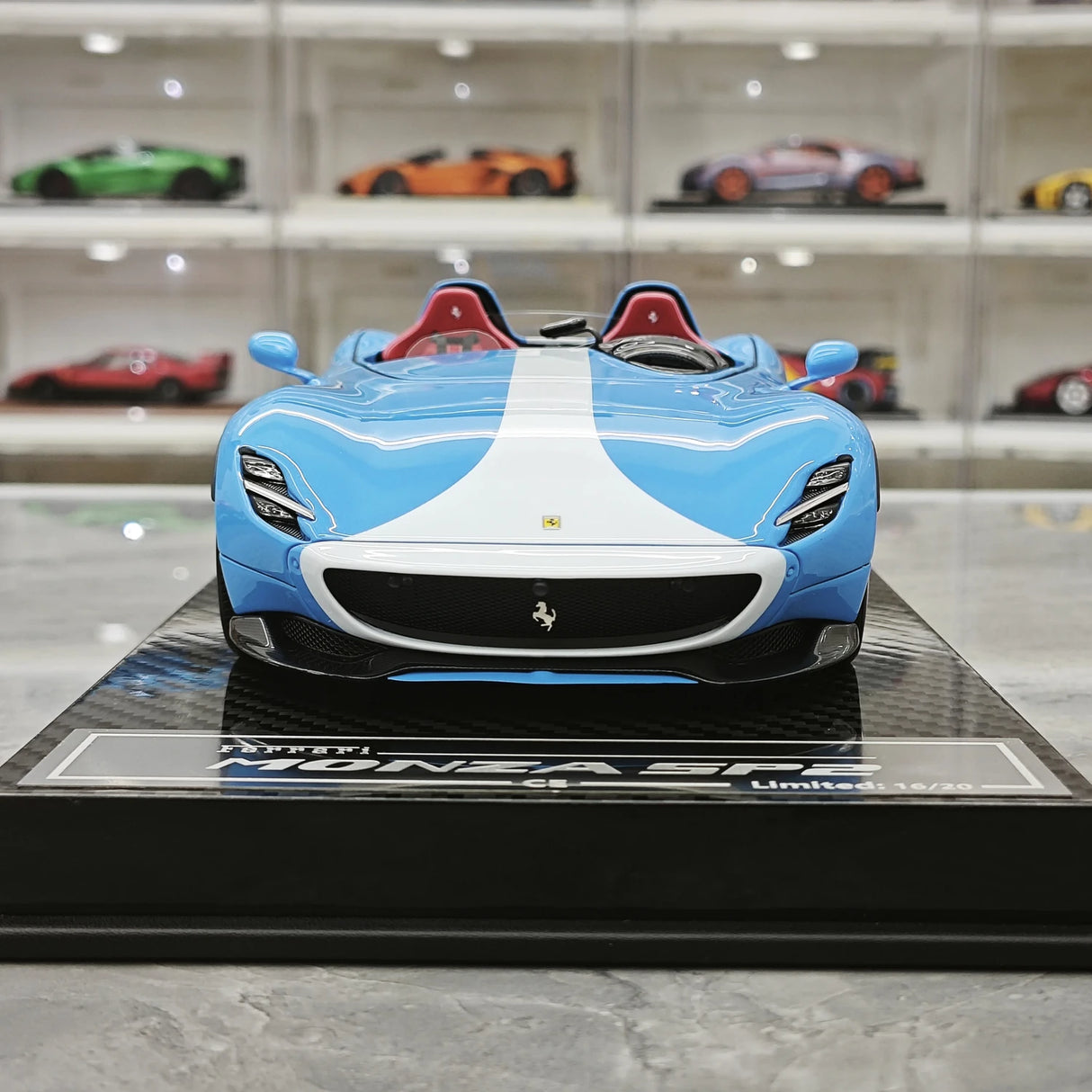 CE Ferrari 2018 Monza SP2 California Blue 1:18 – Samlarresinmodellresin