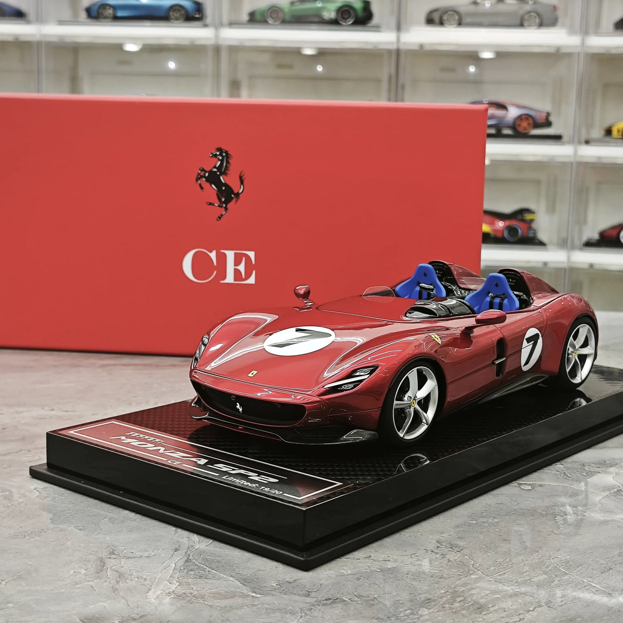CE Ferrari 2018 Monza SP2 Legendary Red 1:18 – samlarobjekt resinmodellresin resin