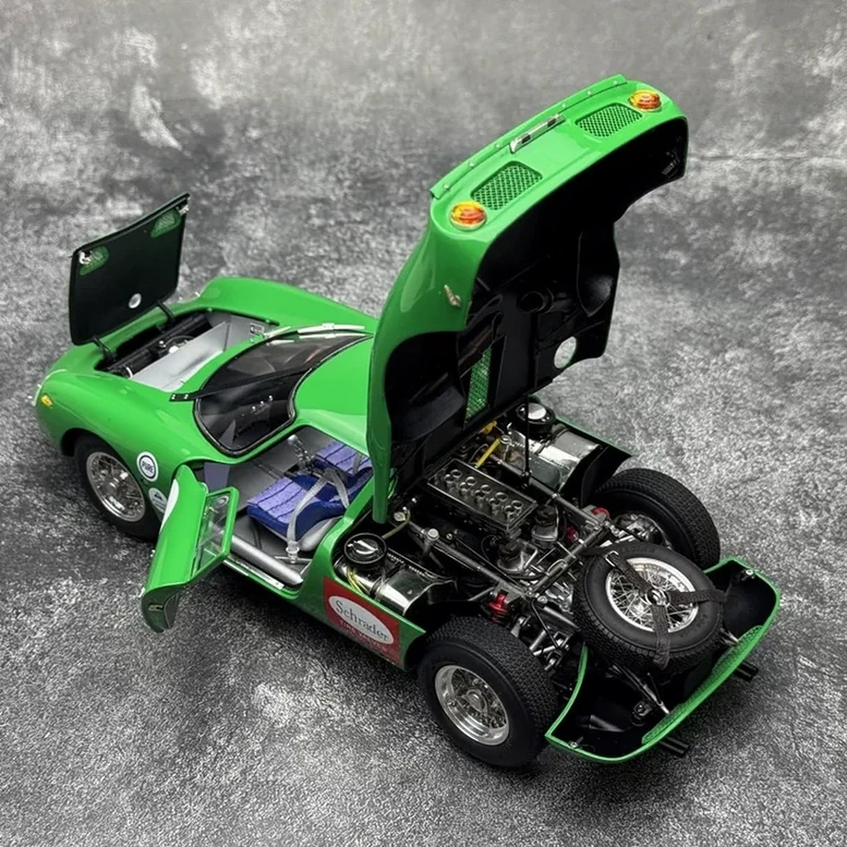 Ferrari 1966 250 LM #27 Green 1:18 24h Daytona Druckguss-Sammlermodell von CMC – siehe 6