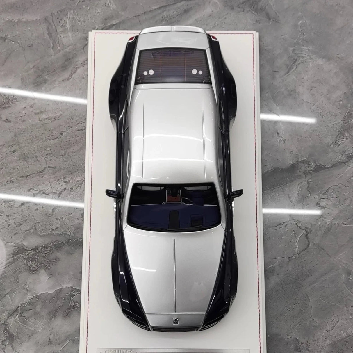 Davis & Giovanni Rolls-Royce 2013 Wraith Novitec Spofec Blue and Silver 1:18 – Collectible Resin Model Resin