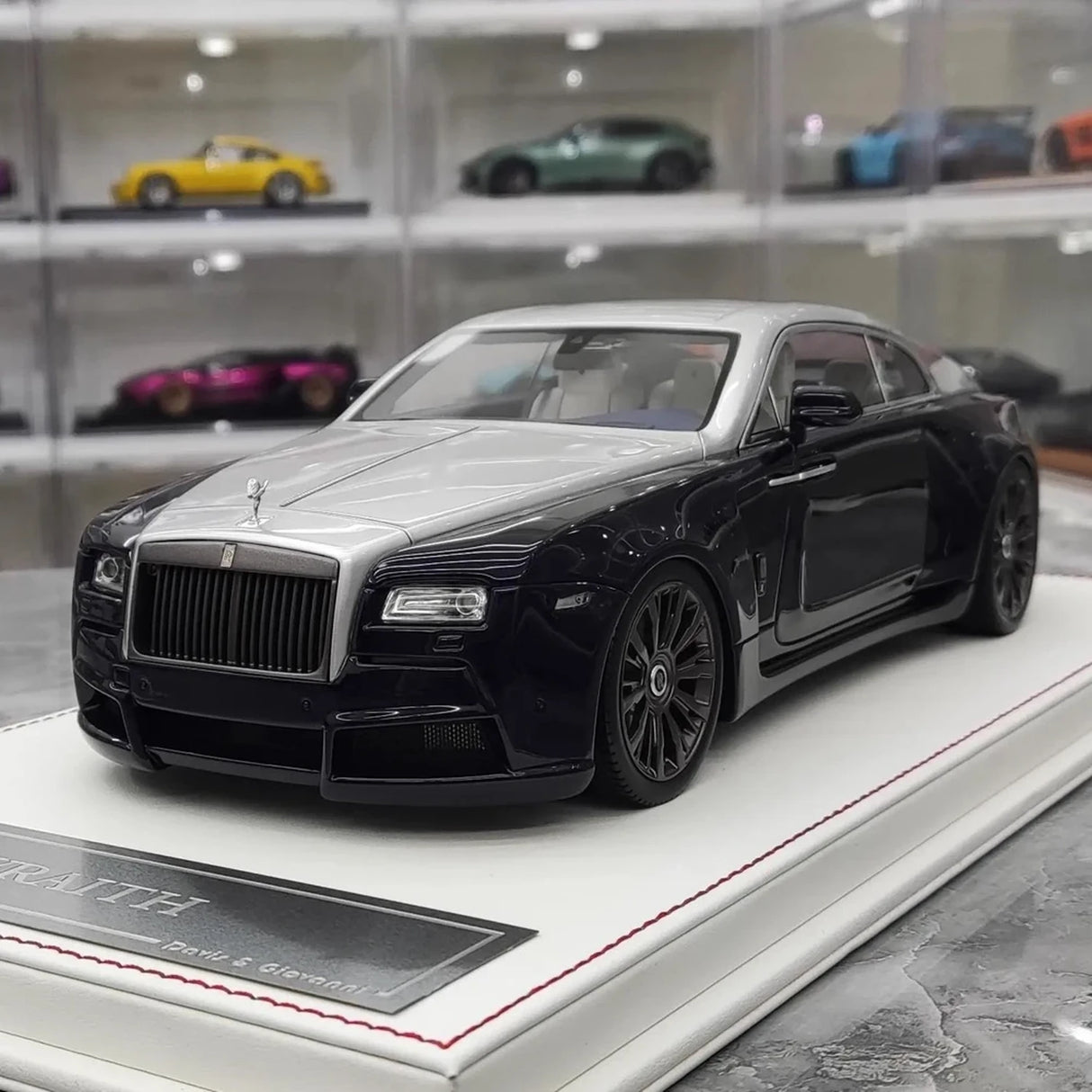 Davis & Giovanni Rolls-Royce 2013 Wraith Novitec Spofec Blue and Silver 1:18 – Collectible Resin Model Resin