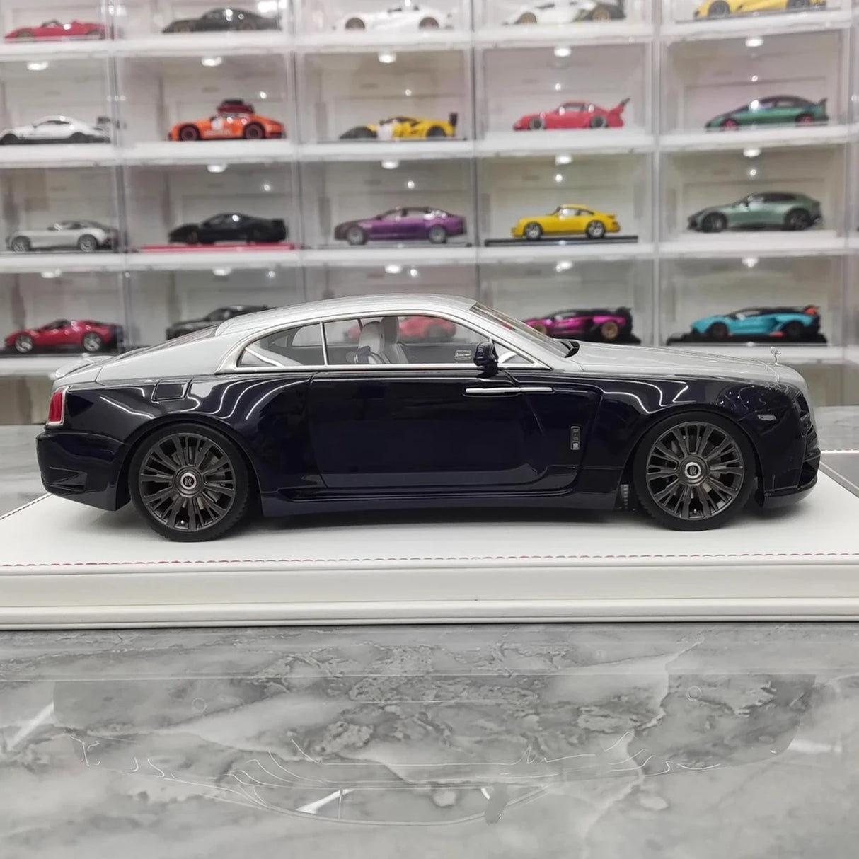 Davis & Giovanni Rolls-Royce 2013 Wraith Novitec Spofec Blue and Silver 1:18 – Collectible Resin Model Resin