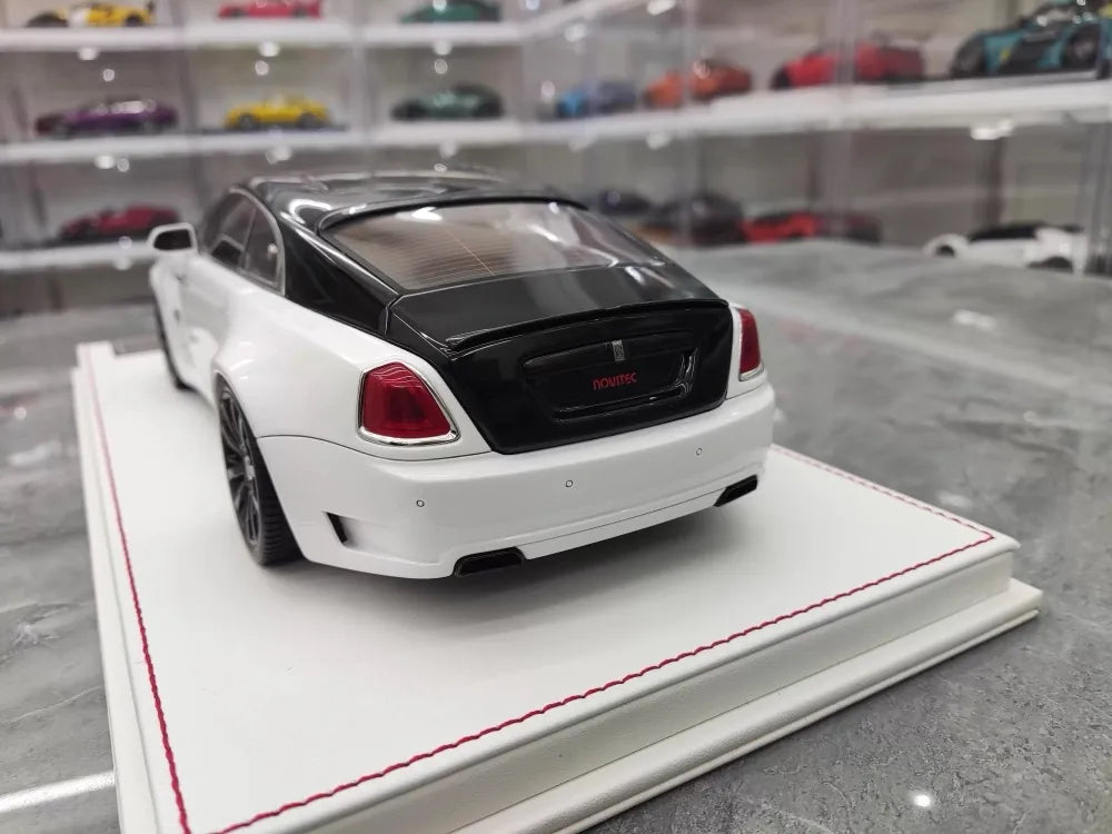 Davis & Giovanni Rolls-Royce 2013 Wraith Novitec White and Black 1:18 – Collectible Resin Model Resin