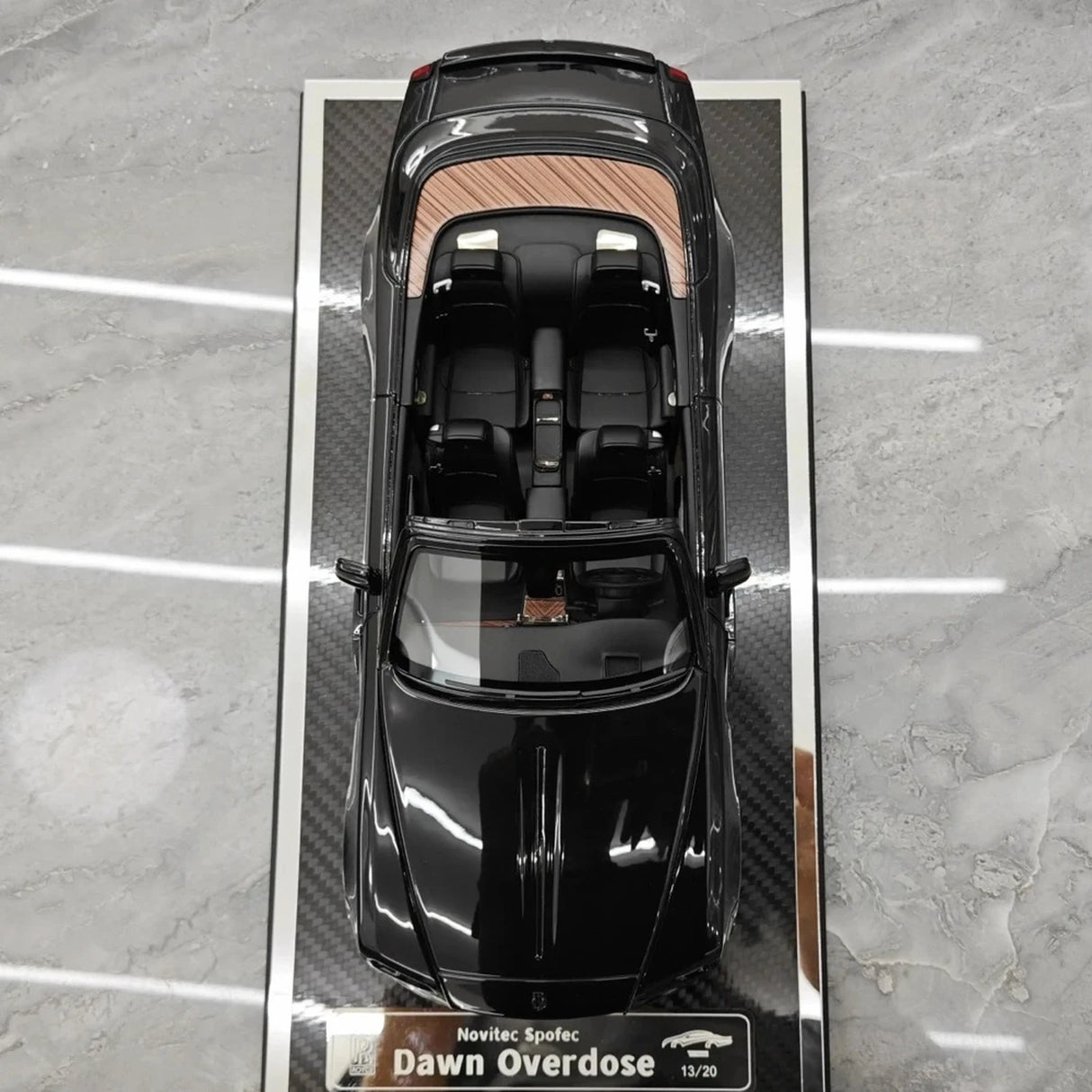 Davis & Giovanni Rolls-Royce 2015 Dawn Novitec Spofec Black 1:18 – kolekcjonerska żywica modelowa żywica