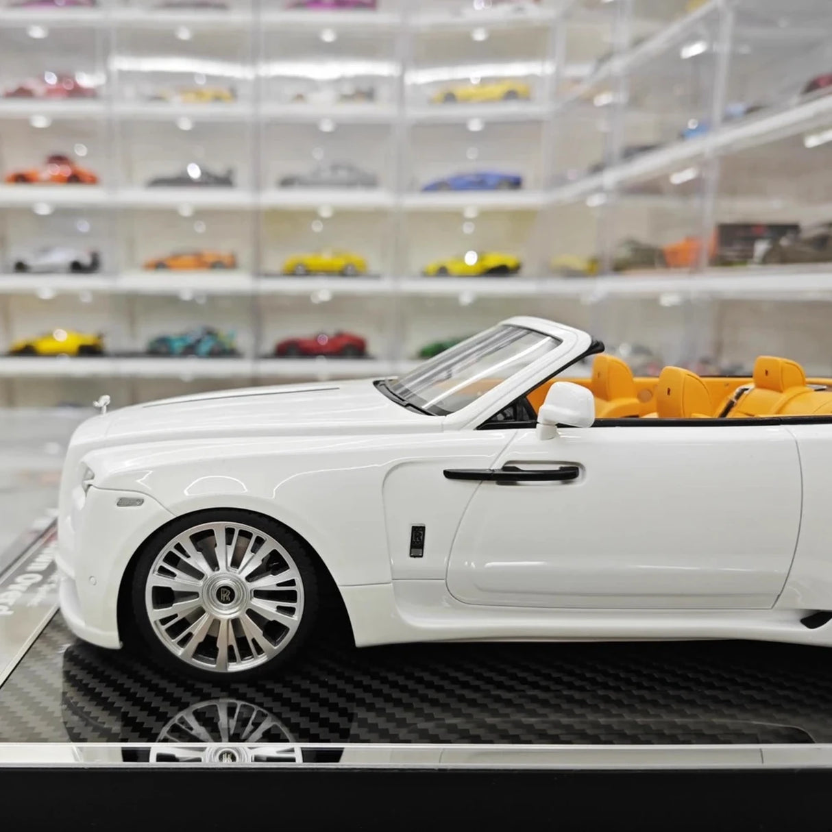 Davis & Giovanni Rolls-Royce 2015 Dawn Novitec Spofec White 1:18 – keräilyhartsimallihartsi