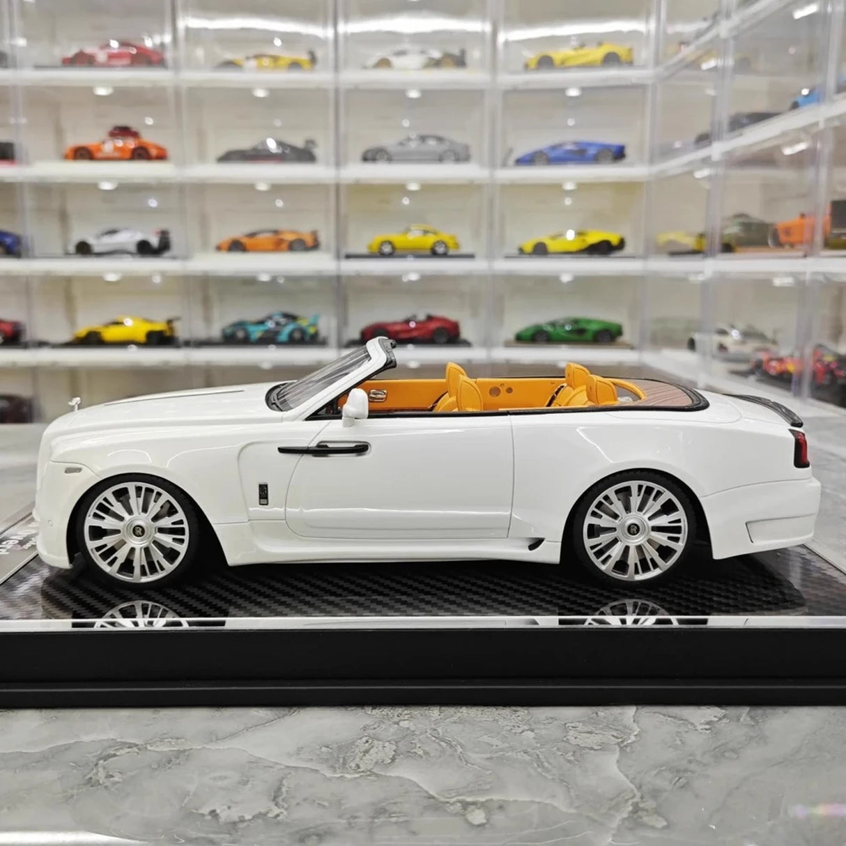 Davis & Giovanni Rolls-Royce 2015 Dawn Novitec Spofec White 1:18 – keräilyhartsimallihartsi