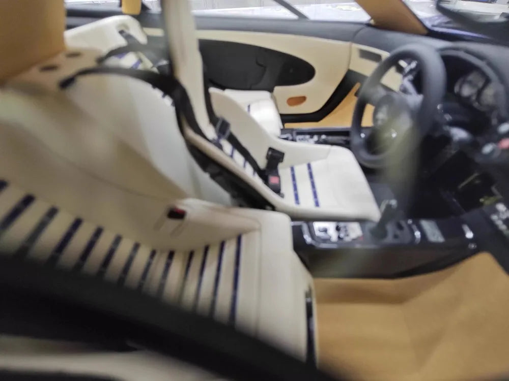 ديفيس & جيوفاني McLaren 1992 F1 بلو 1:18 – نموذج راتنج قابل للجمع