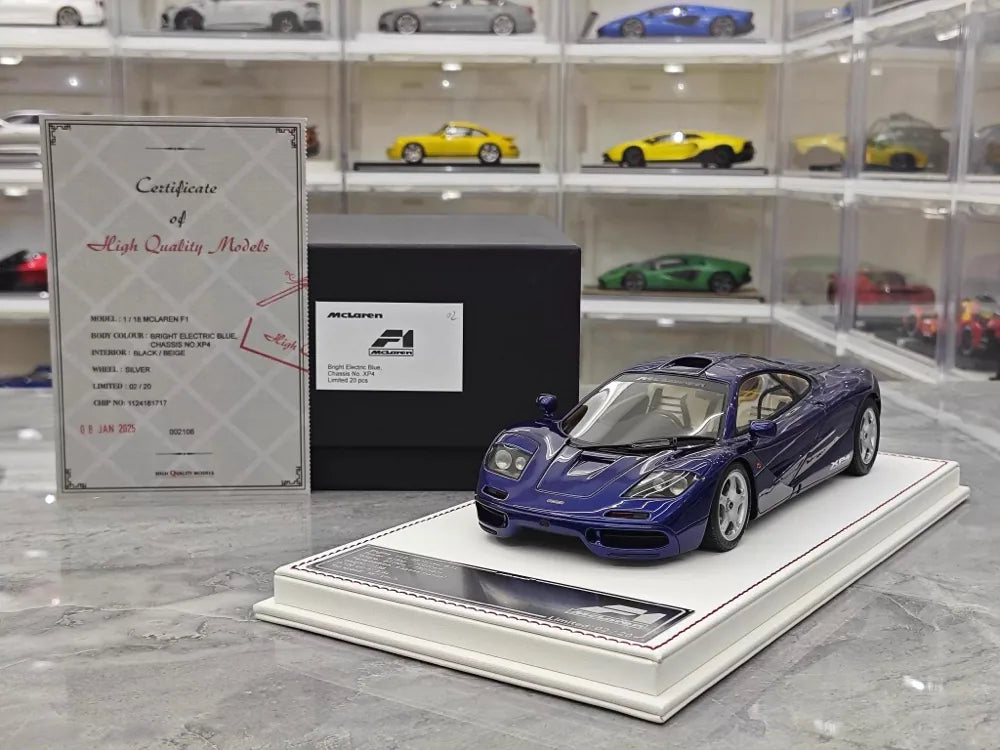 ديفيس & جيوفاني McLaren 1992 F1 بلو 1:18 – نموذج راتنج قابل للجمع