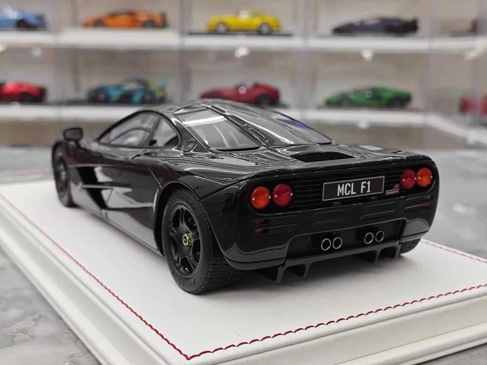 ديفيس وجيوفاني McLaren 1992 F1 بلاك 1:18 – نموذج راتنج قابل للجمع