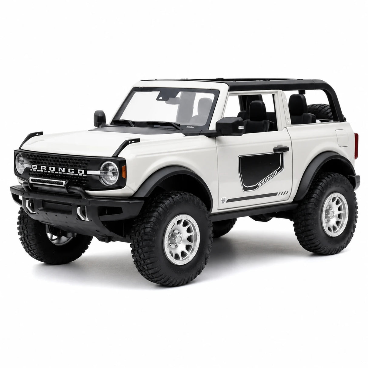 Ford 2021 Bronco White 1:24 – Diecast Display Model Die-Cast