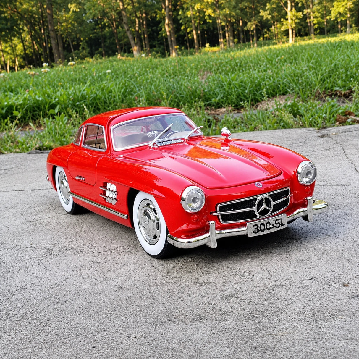 Mercedes-Benz 1954 300SL Red 1:24 – Diecast Display Model Die-Cast