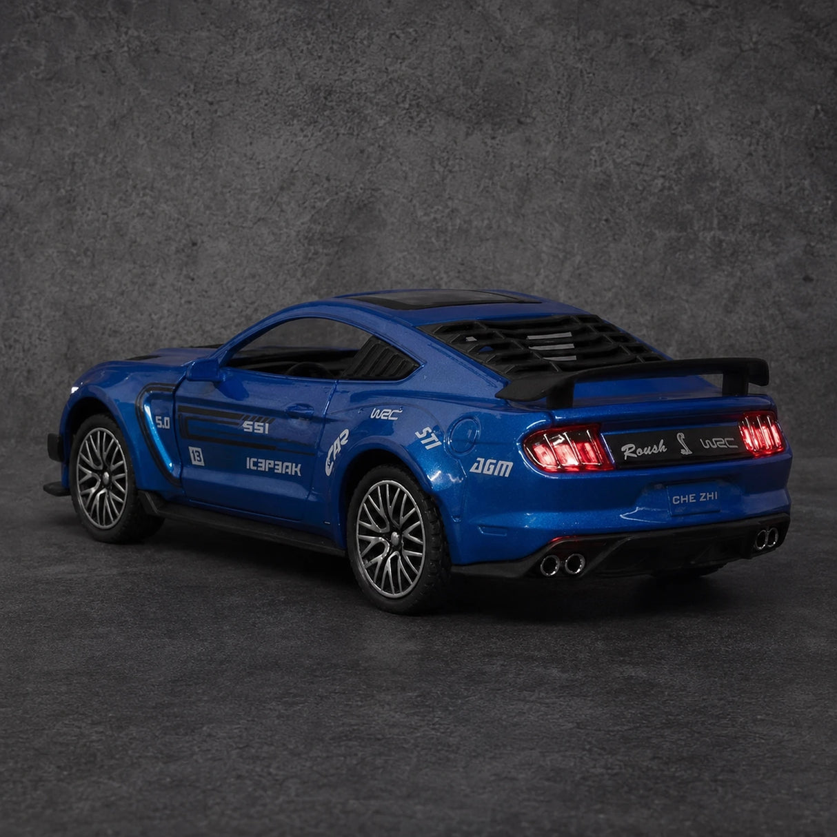 Ford 2019 Mustang Shelby GT500 Blue 1:32 – Diecast Display Model Die-Cast