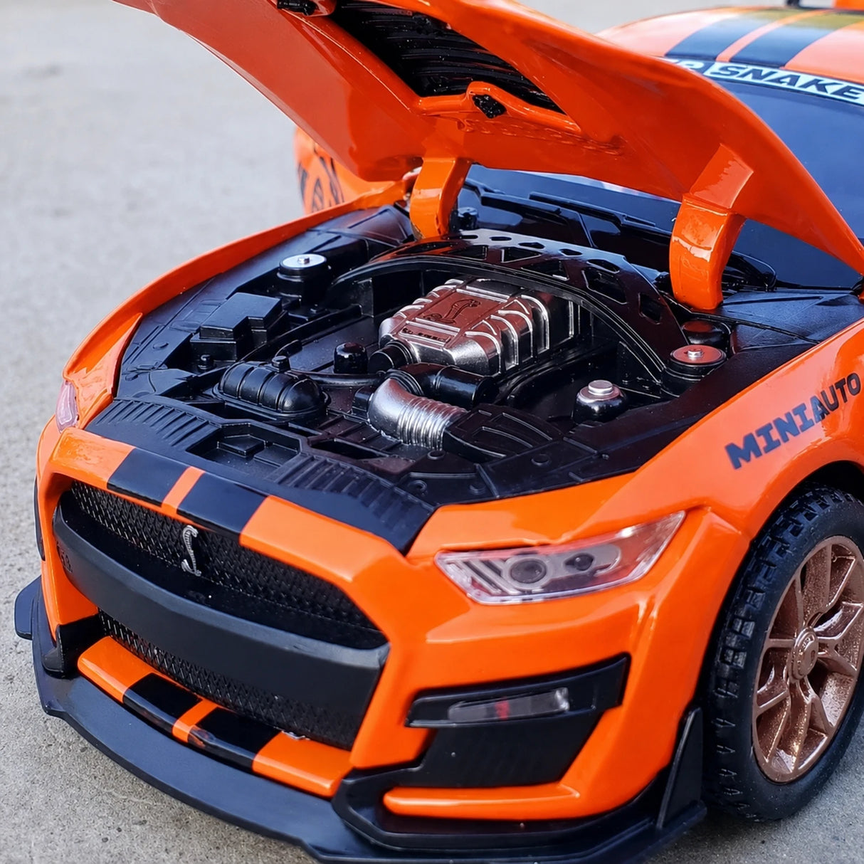 Ford 2020 Mustang Shelby GT500 Orange 1:32 – Diecast Display Model Die-Cast