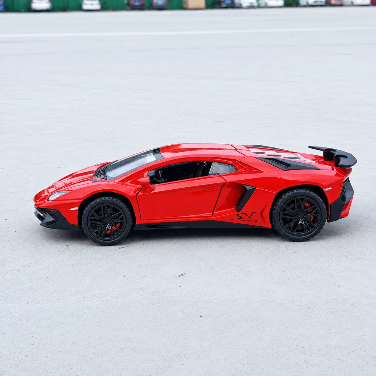 Lamborghini 2016 Aventador LP750-4 SV SuperVeloce Red 1:32 – Diecast Display Model Die-Cast