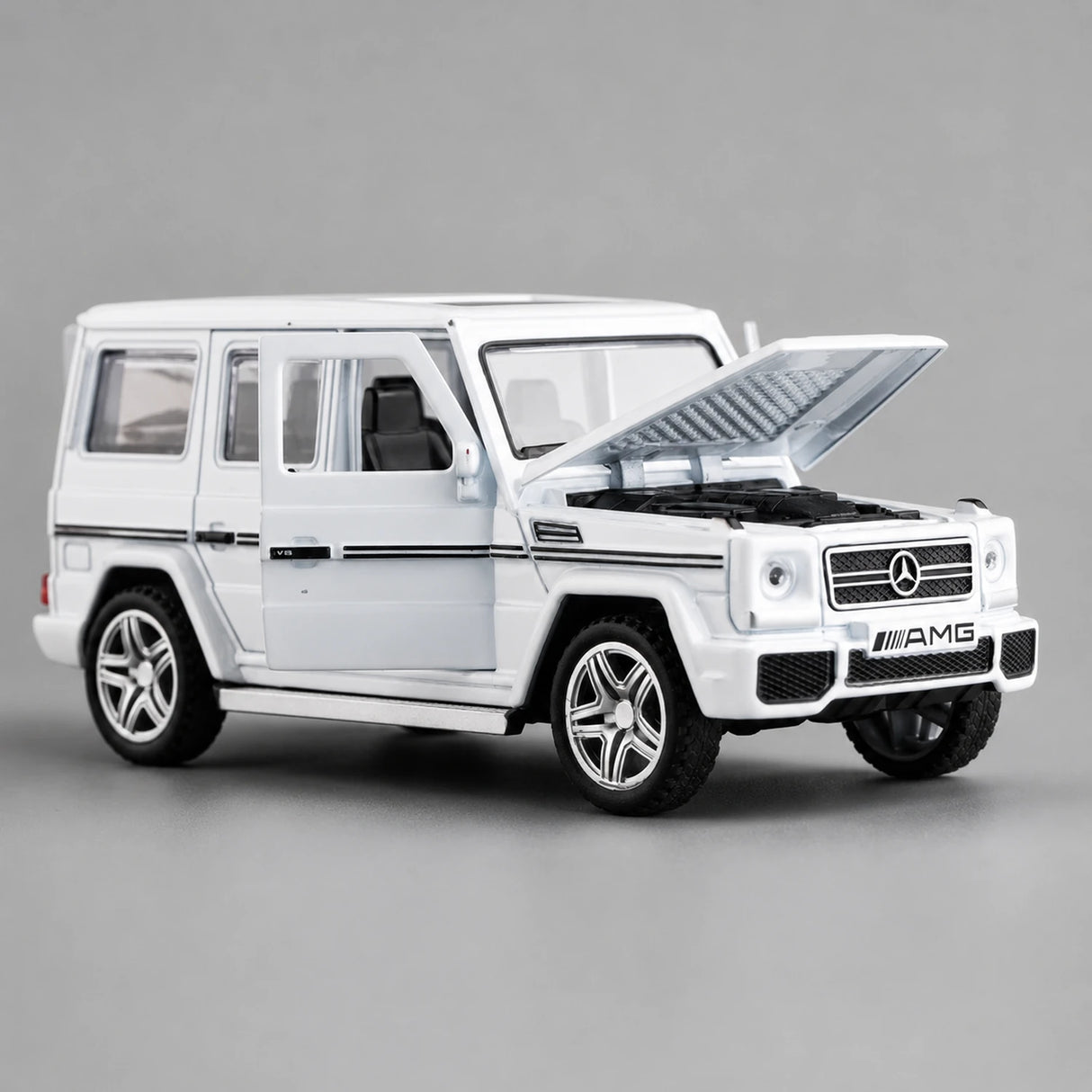 Mercedes-AMG 2012 G63 White 1:32 – Diecast Display Model Die-Cast