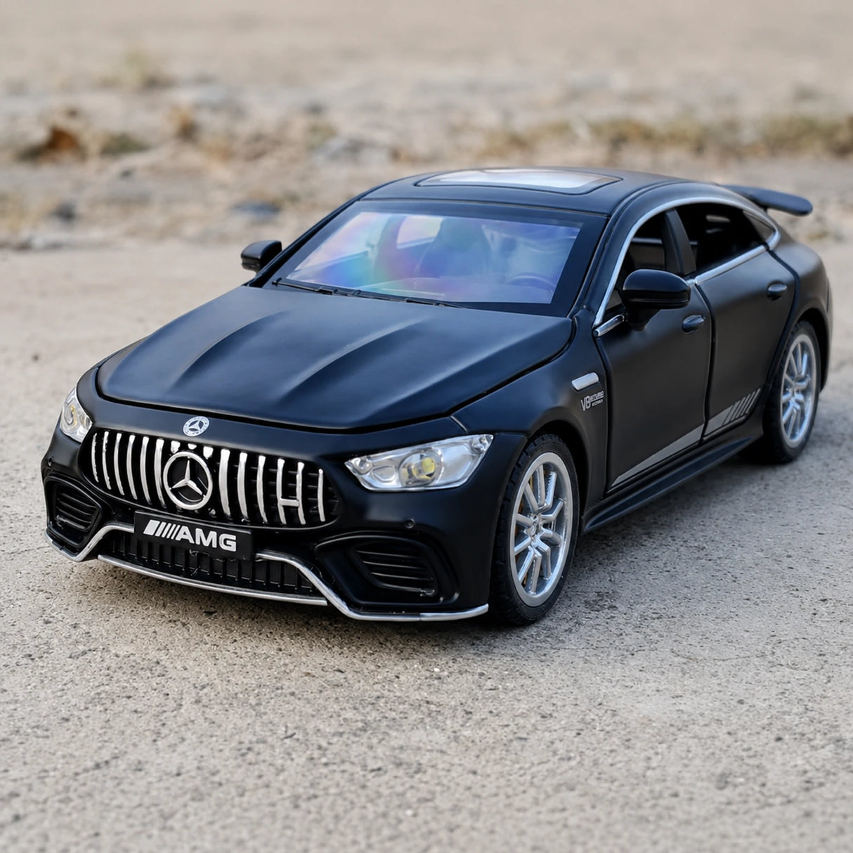 Mercedes-AMG 2019 GT63S Black 1:32 – Diecast Display Model Die-Cast