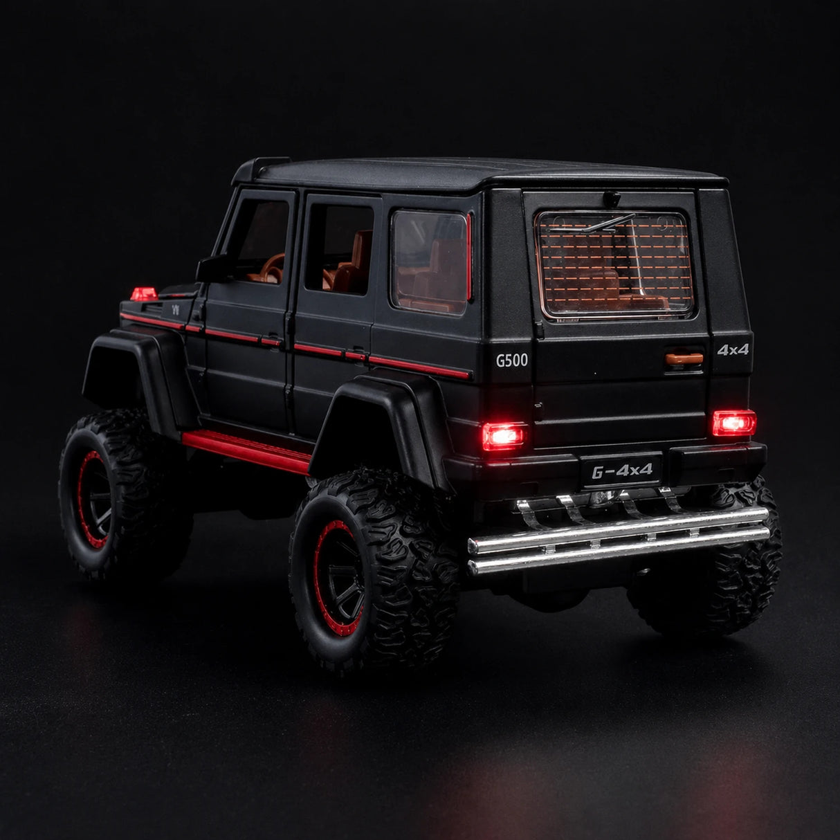 Mercedes-Benz 2015 G500 4×4 Off-Road Black 1:32 – Diecast Display Model Die-Cast