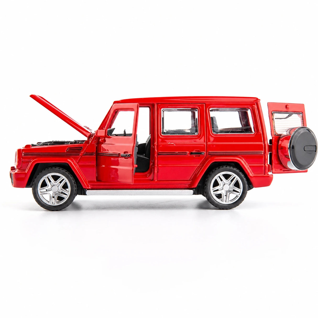 Mercedes-Benz 2015 G500 Red 1:32 – Diecast Display Model Die-Cast