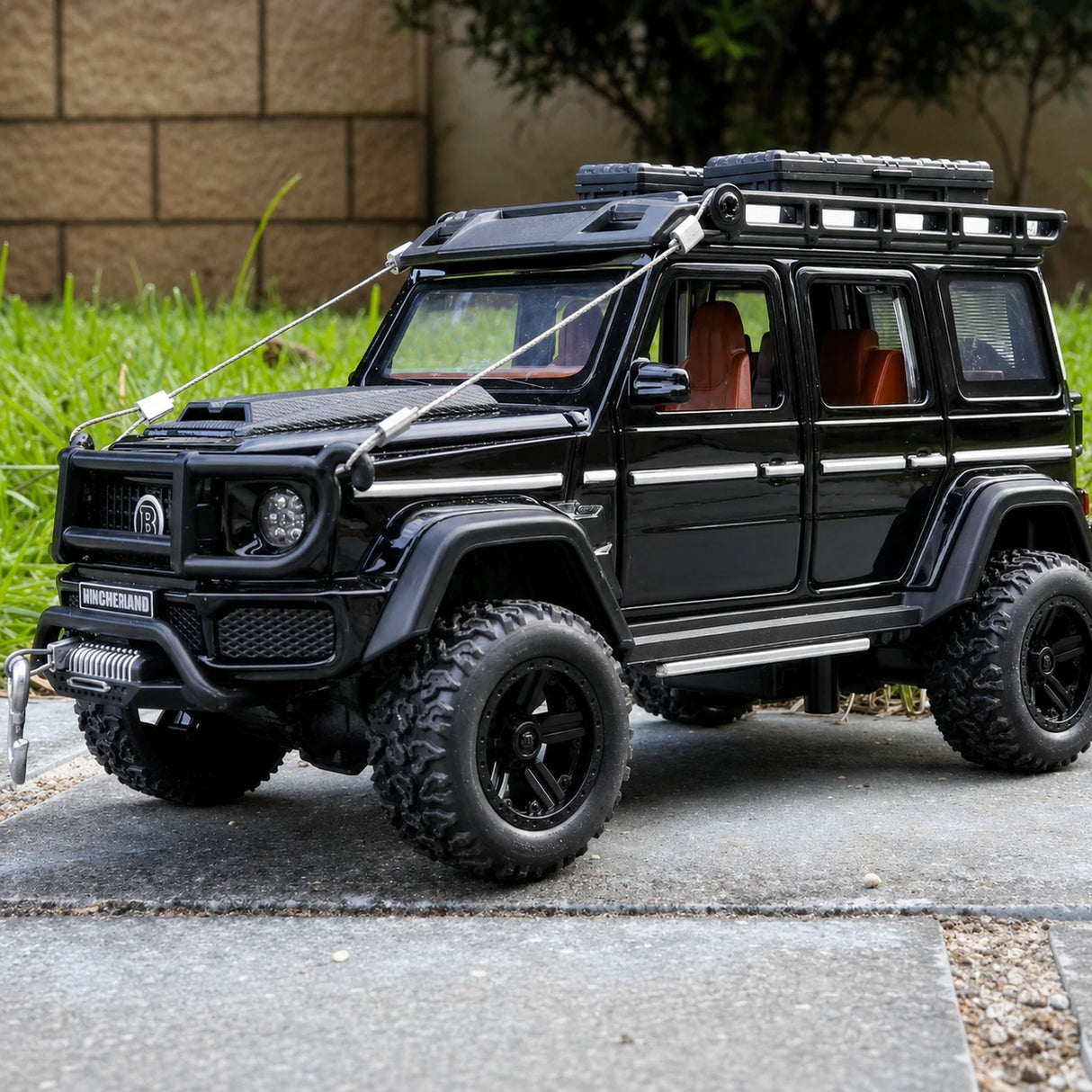 Mercedes-Brabus 2017 G550 4x4 Off-Road Black 1:32 – Diecast Display Model Die-Cast