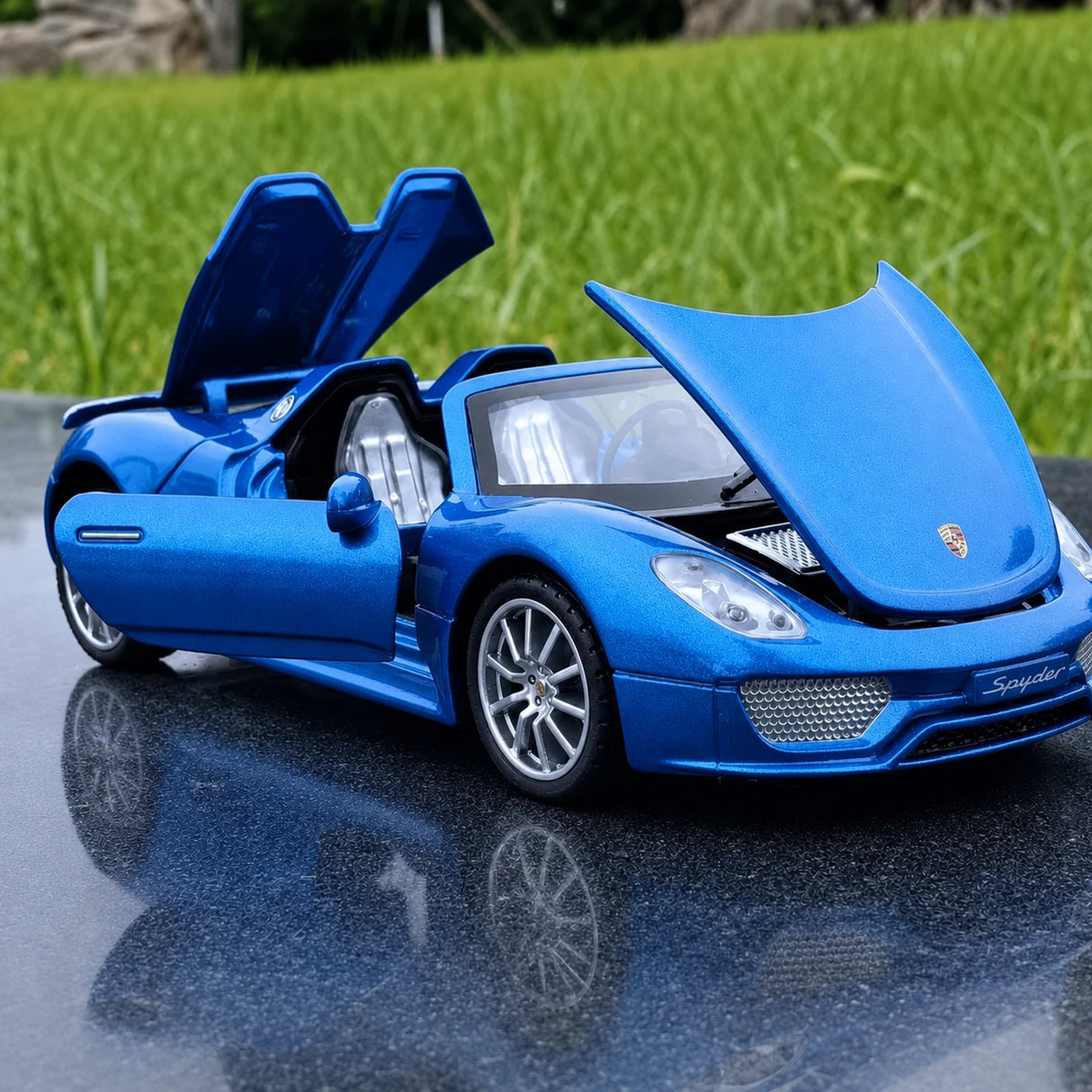 Porsche 2010 918 Spyder Blue 1:32 – Diecast Display Model Die-Cast