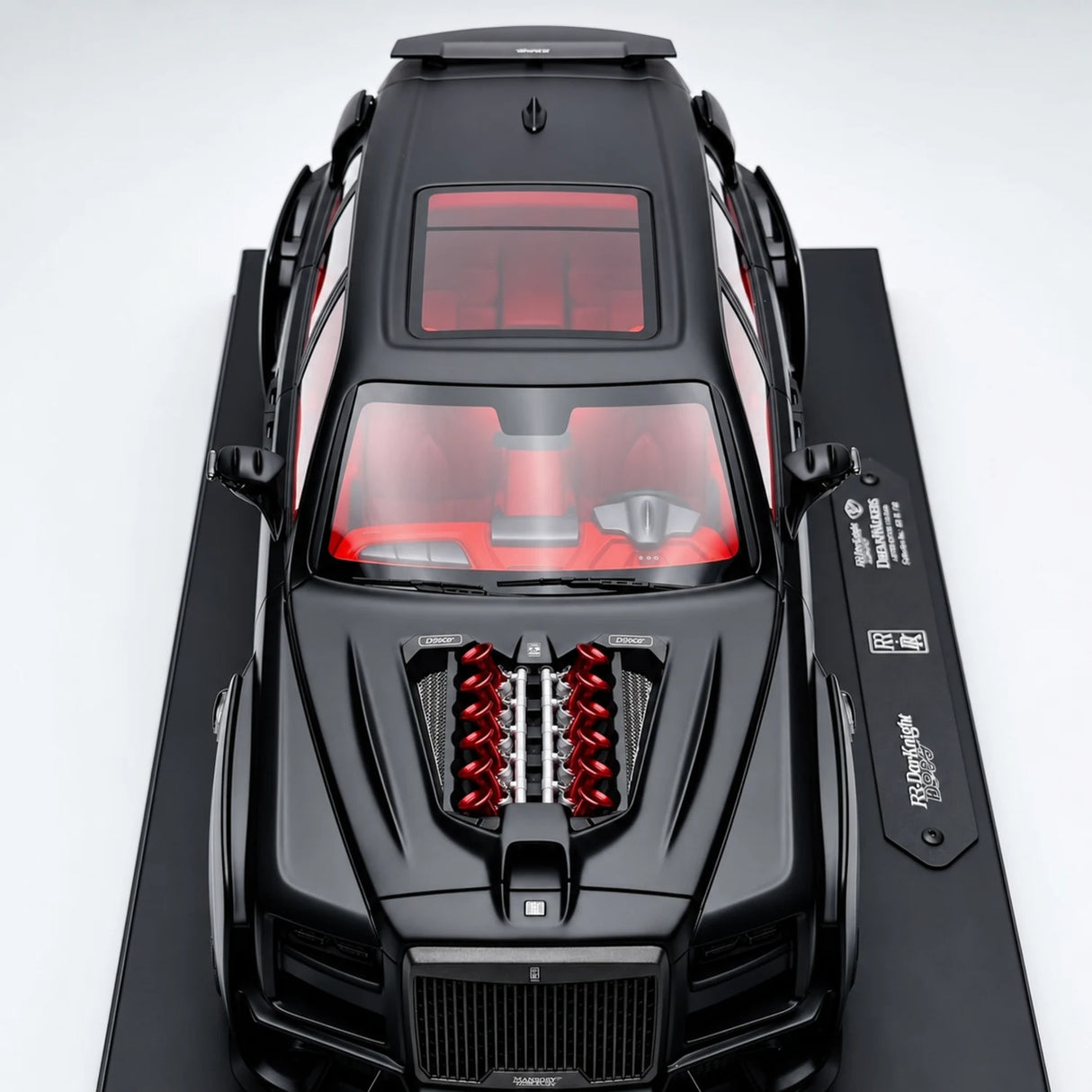 DreamWalkers Rolls-Royce 2018 Cullinan Widebody Matte Black 1:18 – Collectible Resin Model Resin
